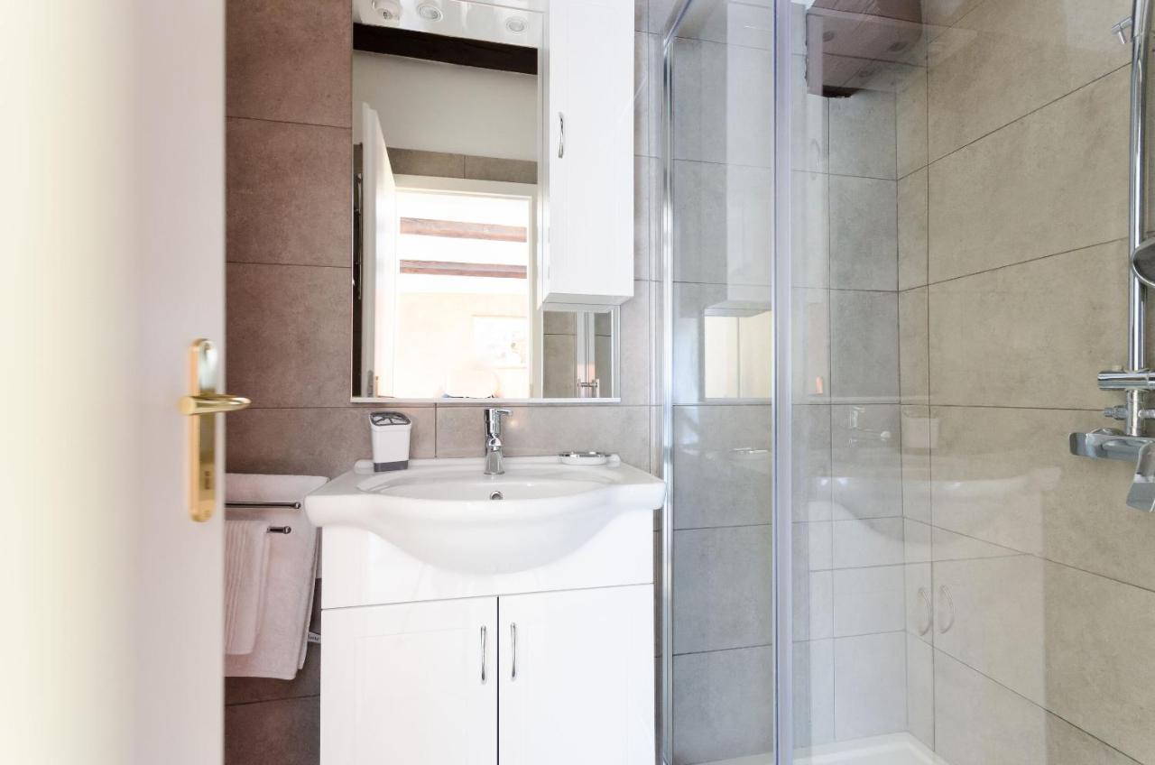 Apartment Josip Plomin Ngoại thất bức ảnh