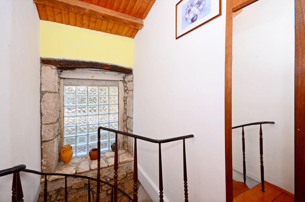 Apartment Josip Plomin Ngoại thất bức ảnh